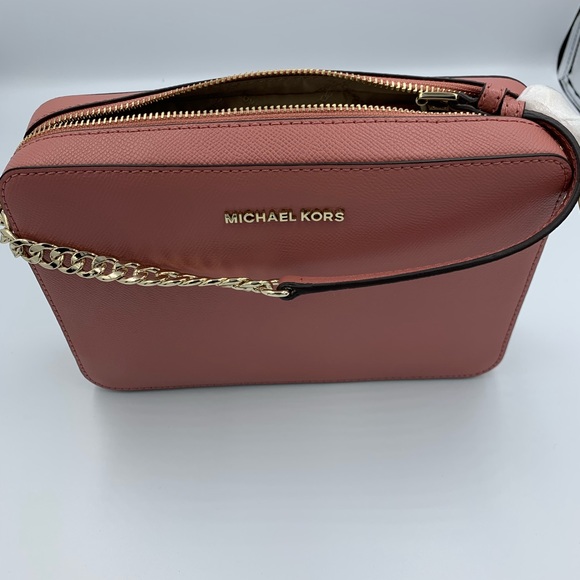 Michael Kors crossbody in rose color - Picture 2 of 8